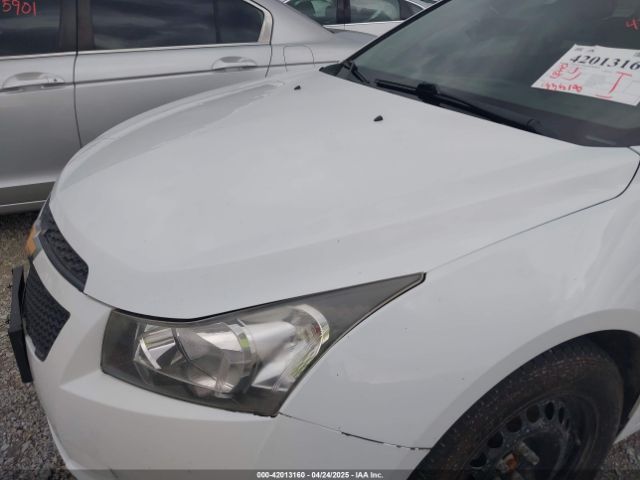 1G1PA5SH8E7417255 Chevrolet Cruze Ls Auto