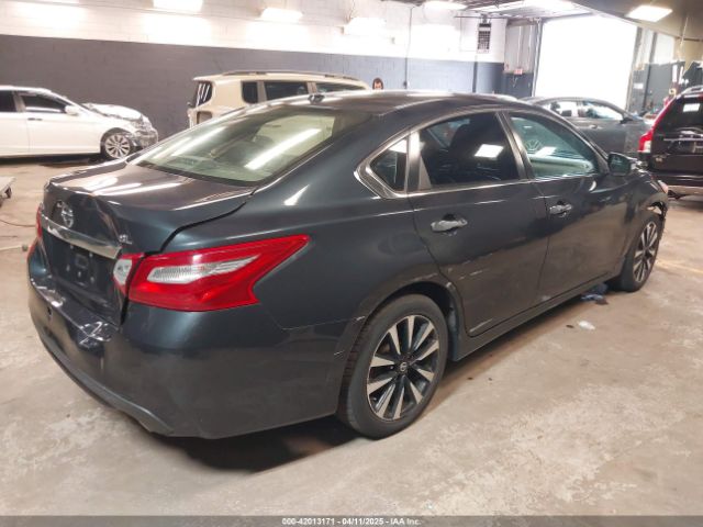 1N4AL3AP2JC142302 Nissan Altima 2.5 Sl