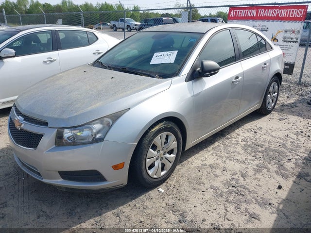 1G1PA5SH4E7250957 Chevrolet Cruze Ls Auto
