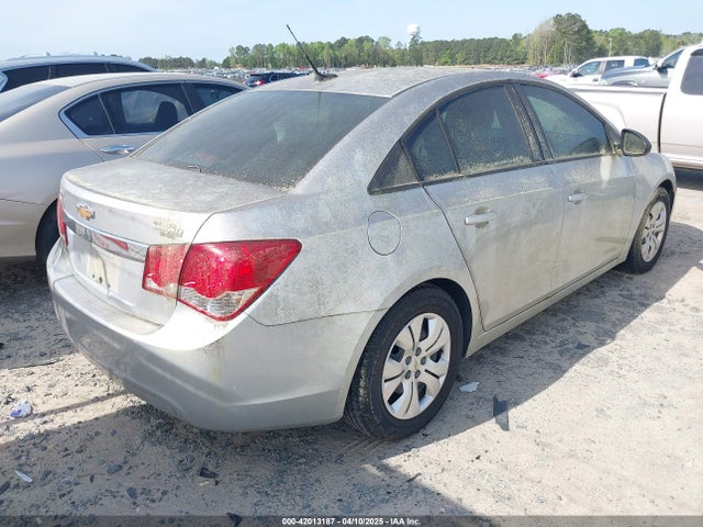 1G1PA5SH4E7250957 Chevrolet Cruze Ls Auto