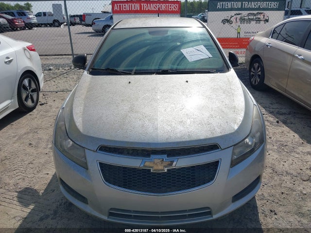 1G1PA5SH4E7250957 Chevrolet Cruze Ls Auto