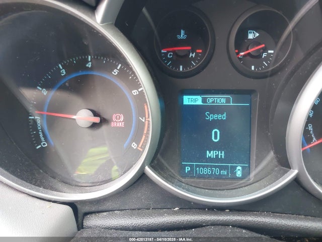1G1PA5SH4E7250957 Chevrolet Cruze Ls Auto