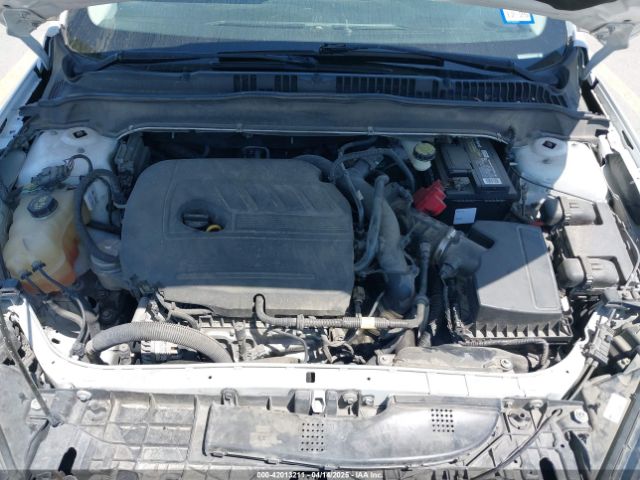 3FA6P0HD4ER214077 Ford FUSION SE