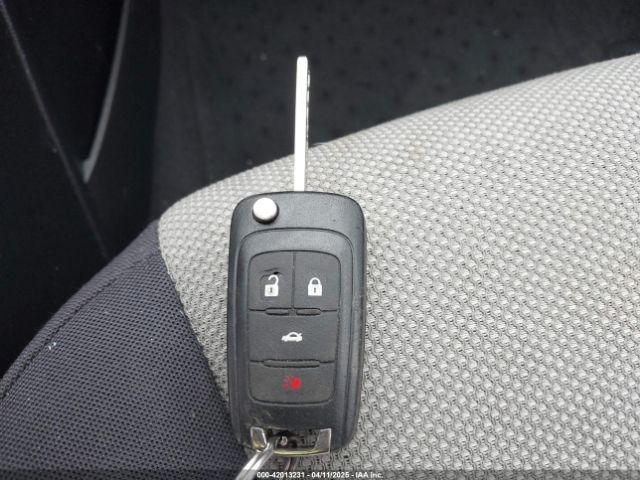 1G1PA5SH9E7274901 Chevrolet Cruze Ls Auto