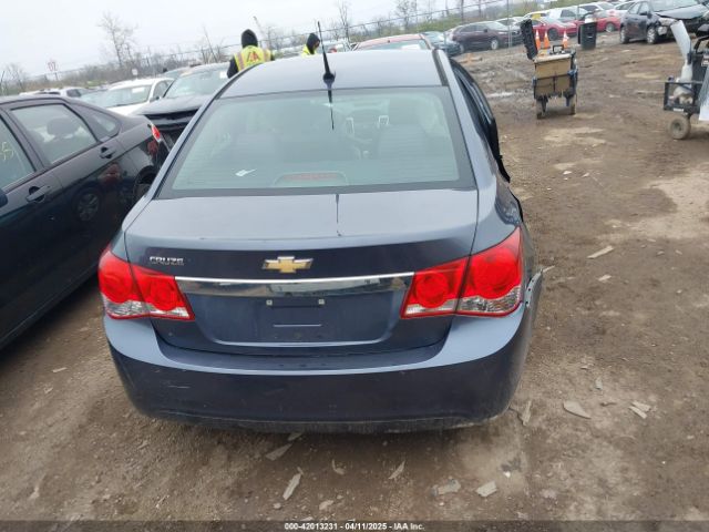 1G1PA5SH9E7274901 Chevrolet Cruze Ls Auto