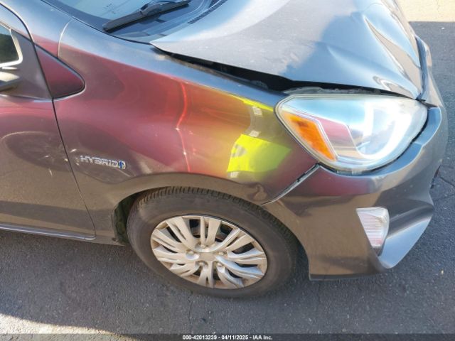 JTDKDTB37F1113016 Toyota Prius C Two