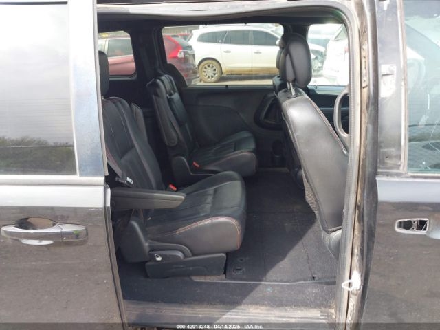 2C4RDGEG0JR299040 Dodge Grand Caravan Gt