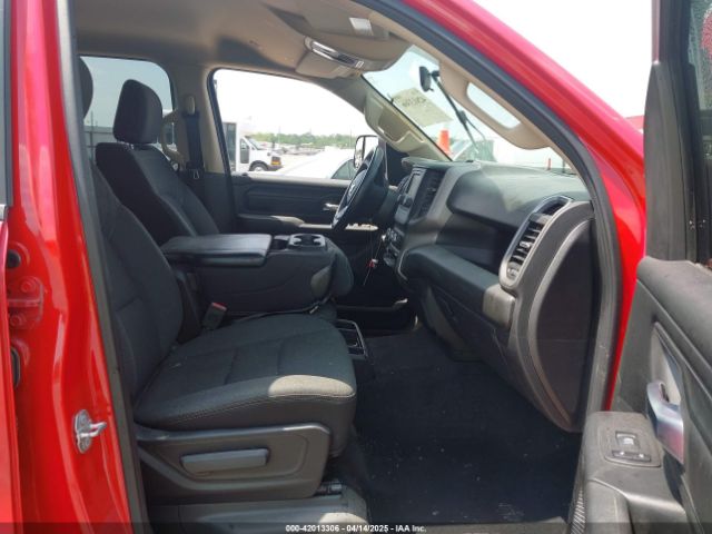 1C6SRFGT0KN615078 RAM 1500 Tradesman  4x4 5'7 Box