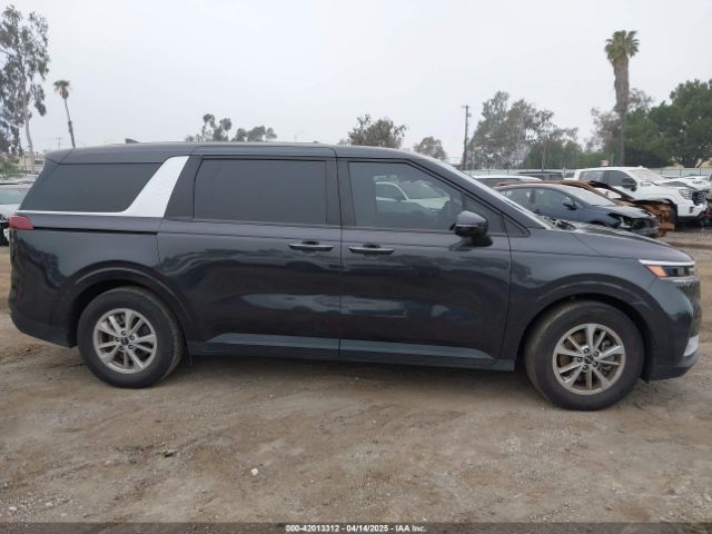 KNDNB4H38R6383380 KIA Carnival Mpv Lx