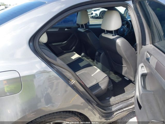 3VWD17AJ8GM419099 Volkswagen Jetta 1.8t Sport