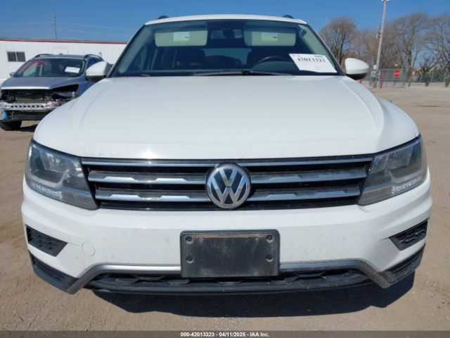 3VV2B7AXXJM119701 Volkswagen Tiguan
