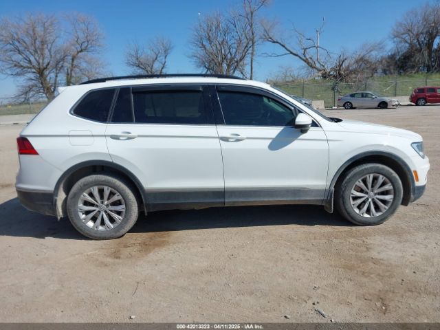 3VV2B7AXXJM119701 Volkswagen Tiguan