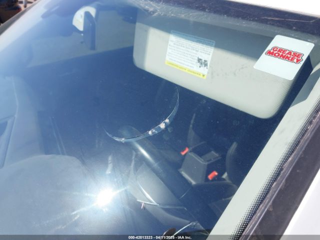 3VV2B7AXXJM119701 Volkswagen Tiguan