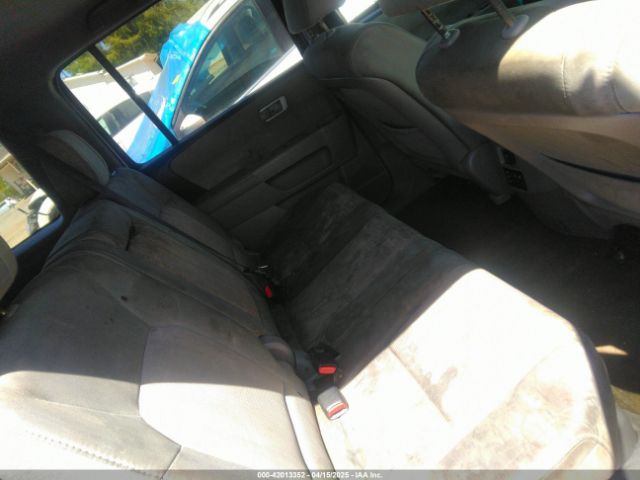 5FNYF4H38FB071223 Honda PILOT SE