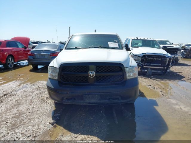 1C6RR7KT8MS588602 RAM 1500 Classic Tradesman  4x4 5'7 Box