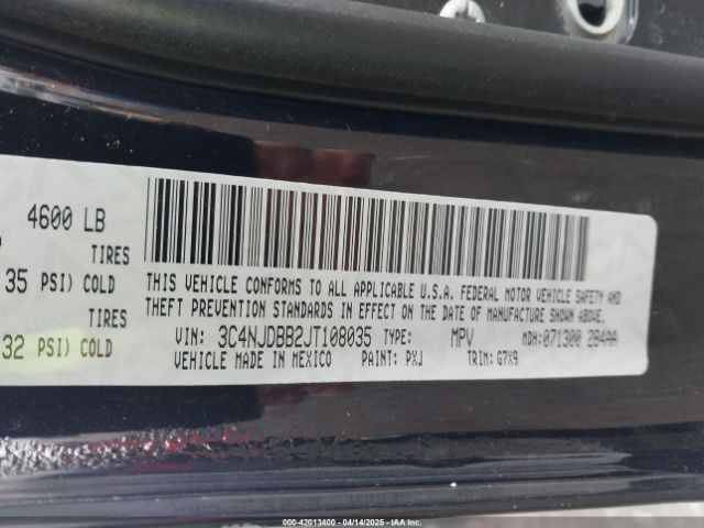 3C4NJDBB2JT108035 Jeep Compass Latitude 4x4