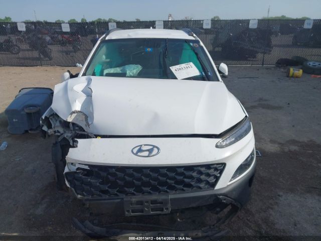 KM8K62AB9NU881831 Hyundai Kona Sel
