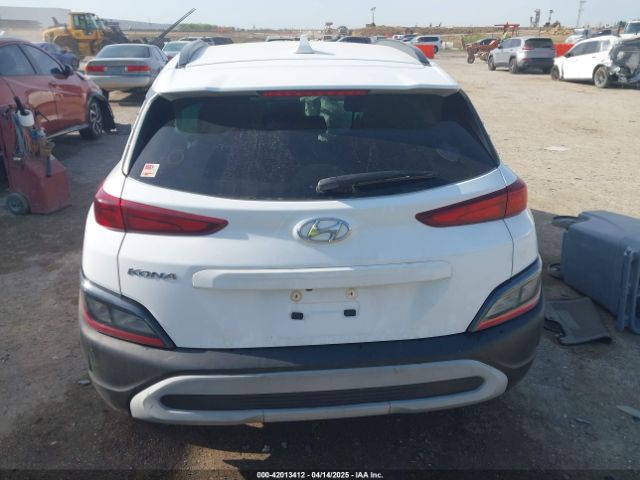KM8K62AB9NU881831 Hyundai Kona Sel