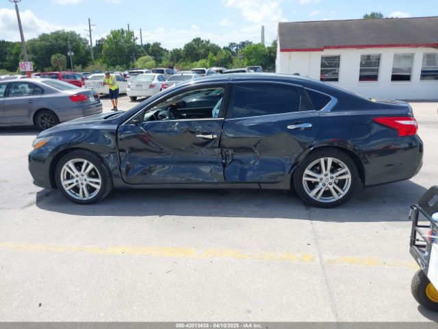 1N4BL3AP2HC126101 Nissan Altima 3.5 Sl/3.5 Sr