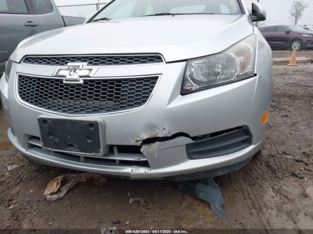 1G1PC5SB4E7211677 Chevrolet Cruze 1lt Auto