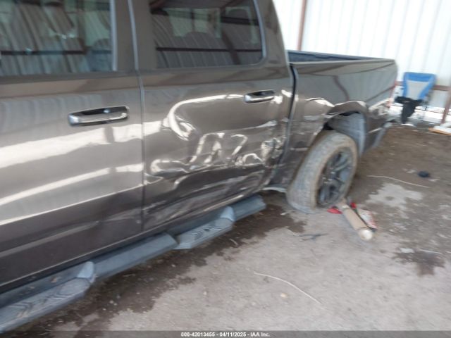 1C6SRFFT6NN223955 RAM 1500 Lone Star  4x4 5'7 Box