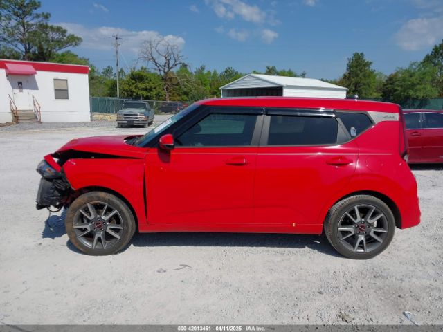 KNDJ63AUXN7156101 KIA Soul Gt-line