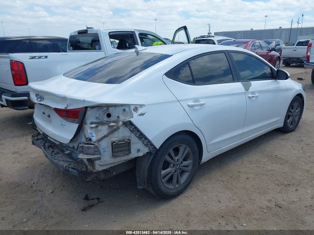 Hyundai ELANTRA SE 2017 5NPD84LF7HH047574 Image 4