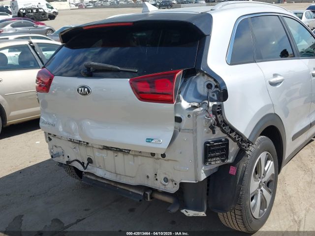 KNDCB3LCXL5397836 KIA NIRO LX