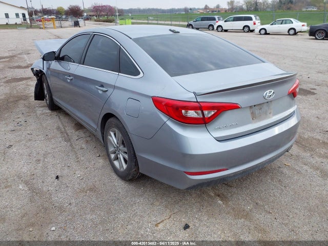 5NPE24AF1FH156974 Hyundai SONATA SE