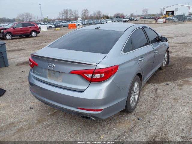5NPE24AF1FH156974 Hyundai SONATA SE