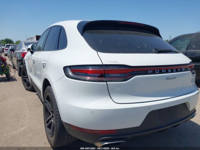 2021 PORSCHE MACAN WP1AA2A59MLB00947 Photo 2