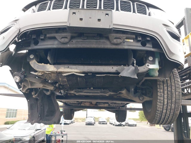 1C4RJEBM9JC514589 Jeep Grand Cherokee Limited 4x2
