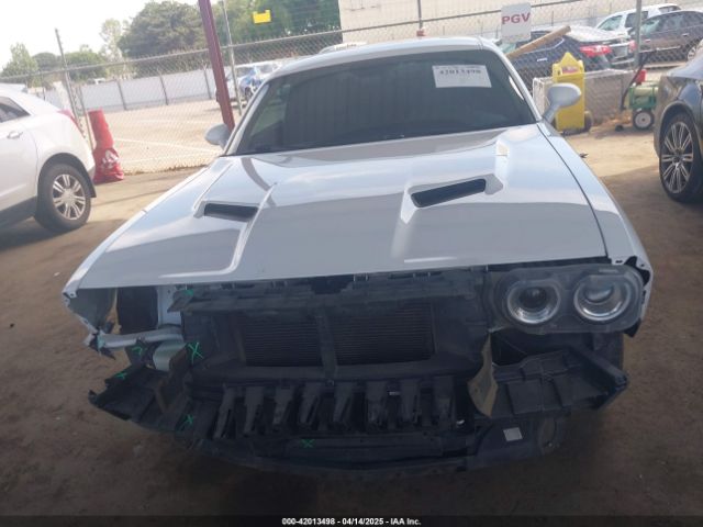 2C3CDZAG5FH793516 Dodge Challenger Sxt