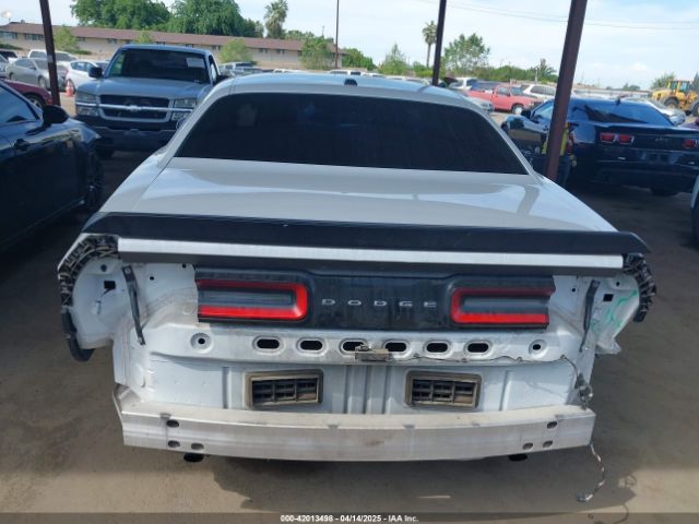 2C3CDZAG5FH793516 Dodge Challenger Sxt