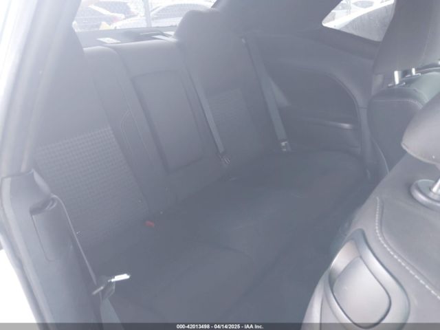 2C3CDZAG5FH793516 Dodge Challenger Sxt