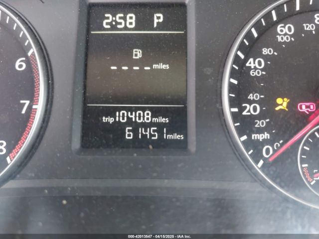 1VWAT7A32FC120769 Volkswagen Passat 1.8t Limited Edition