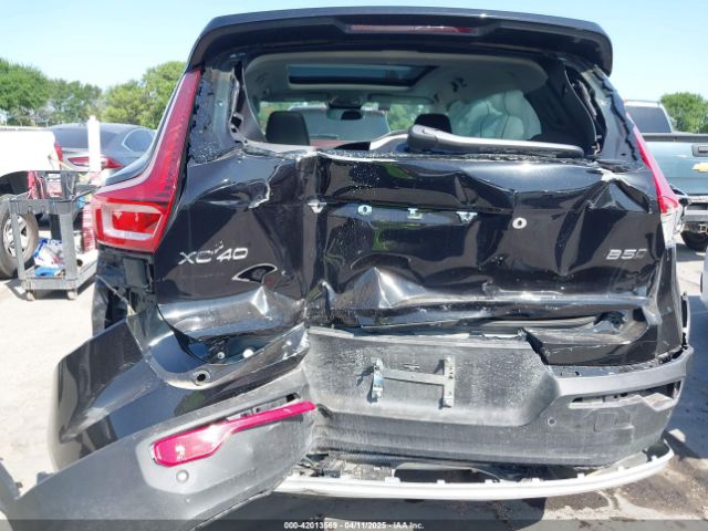 YV4L12UJ1S2557593 Volvo Xc40 B5 Core Bright Theme