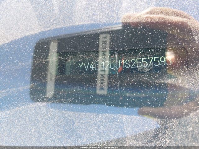 YV4L12UJ1S2557593 Volvo Xc40 B5 Core Bright Theme