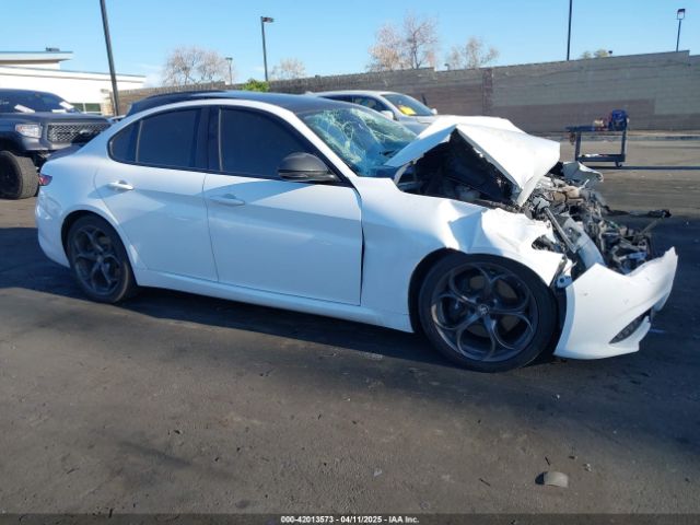 ZARFAECN0J7595698 Alfa Romeo Giulia Ti Sport Rwd