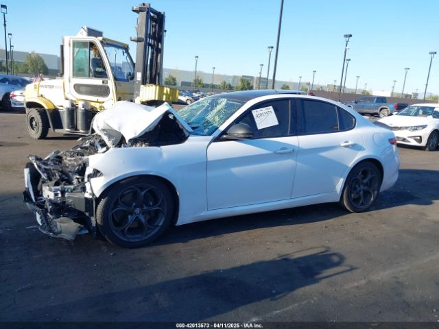 ZARFAECN0J7595698 Alfa Romeo Giulia Ti Sport Rwd