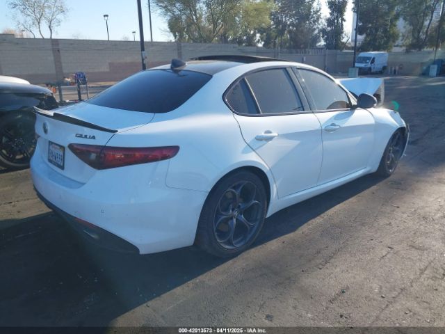 ZARFAECN0J7595698 Alfa Romeo Giulia Ti Sport Rwd