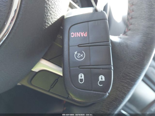 2017 JEEP RENEGADE ZACCJBCBXHPF99661 Photo 10