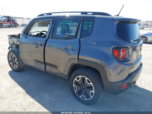 2017 JEEP RENEGADE ZACCJBCBXHPF99661 Photo 2