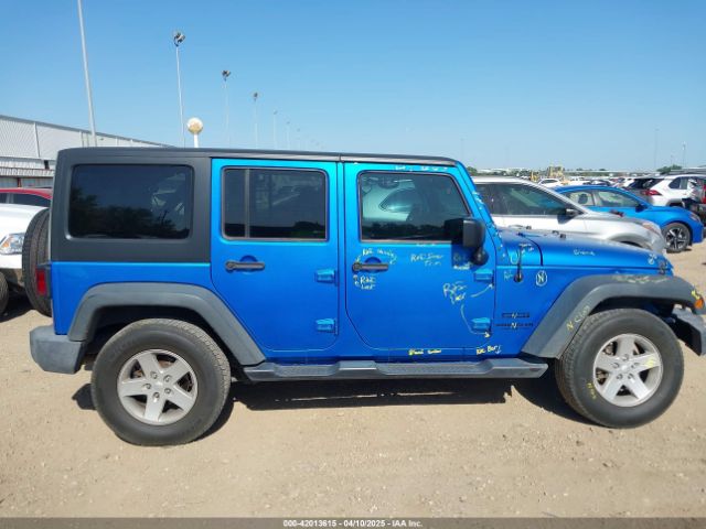 1C4BJWDG3GL306487 Jeep Wrangler Unlimited Sport