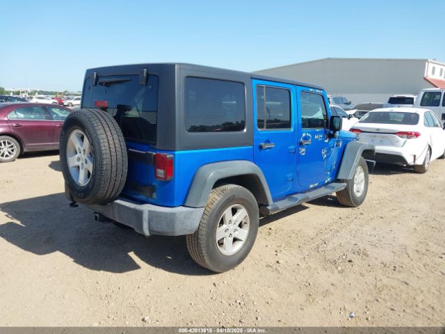 1C4BJWDG3GL306487 Jeep Wrangler Unlimited Sport