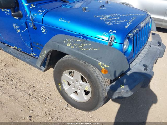 1C4BJWDG3GL306487 Jeep Wrangler Unlimited Sport