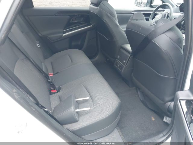 2024 TOYOTA BZ4X JTMABACA6RA079545 Photo 7