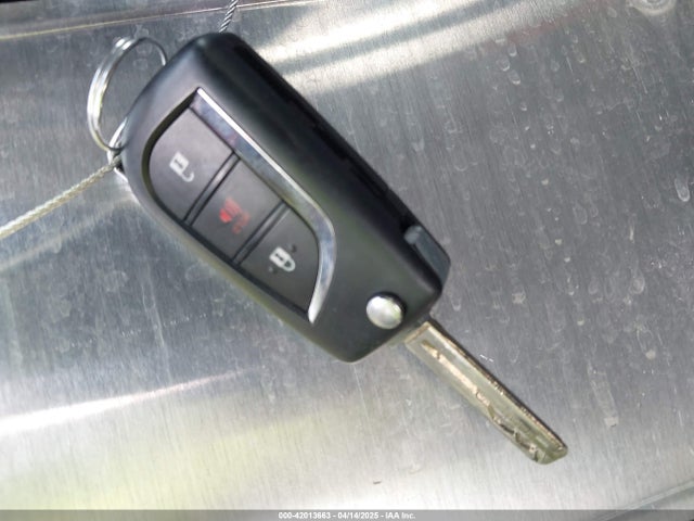 Toyota RAV4 LE 2022 2T3H1RFV9NC189145 Image 11