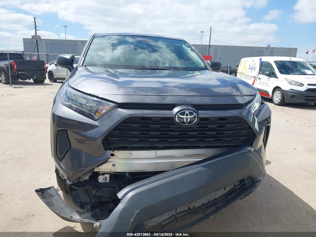 Toyota RAV4 LE 2022 2T3H1RFV9NC189145 Image 12