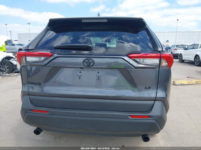 Toyota RAV4 LE 2022 2T3H1RFV9NC189145 Image 16